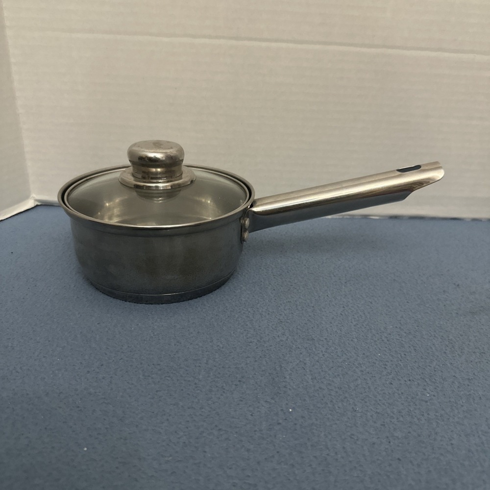 Chefmate Premium‎ Cookware Silver 1/2 Qt Sauce Pan w/Glass Lid